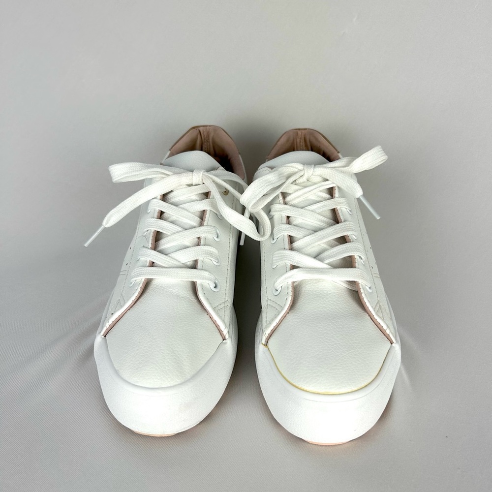 Just KOAJ white sneakers women’s size 7.5 - Picture 3 of 7